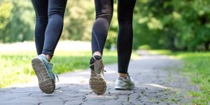 தினம் ஒரு மணி நேரம் – Happy walking