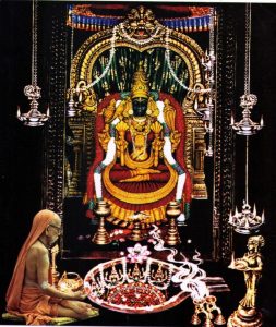 காஞ்சியில் காட்சி தரும் காமாக்க்ஷியே