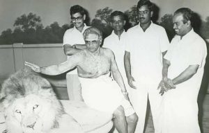 சாண்டோ M.M.A. சின்னப்பா தேவர்.